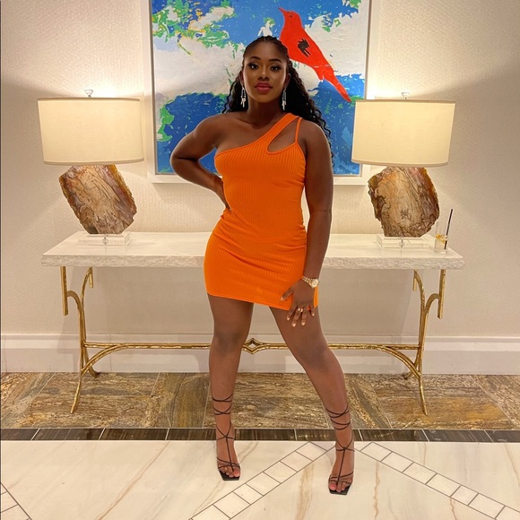 Orange Bodycon - Picture 3 of 7